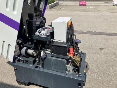 \\filemerk01\BILD\general\serial_no_pictures_flat\jpg\full\g35300112_prod_05.jpg